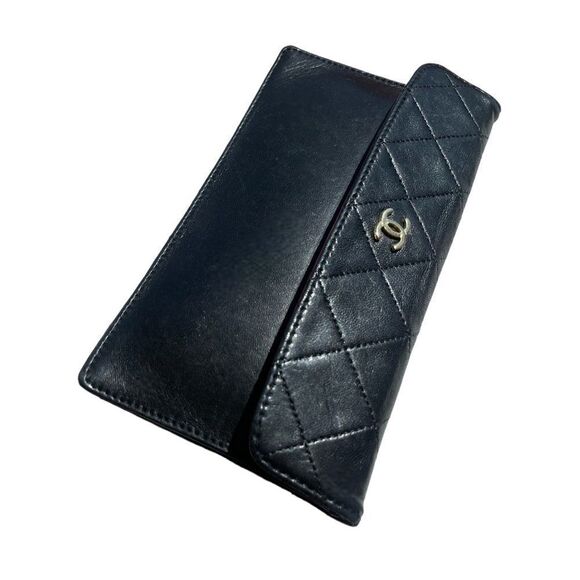 ❤️SOLD❤️AUTHENTIC CHANEL Vintage Classic Black Flap Closure Clutch Purse - Picture 9 of 14